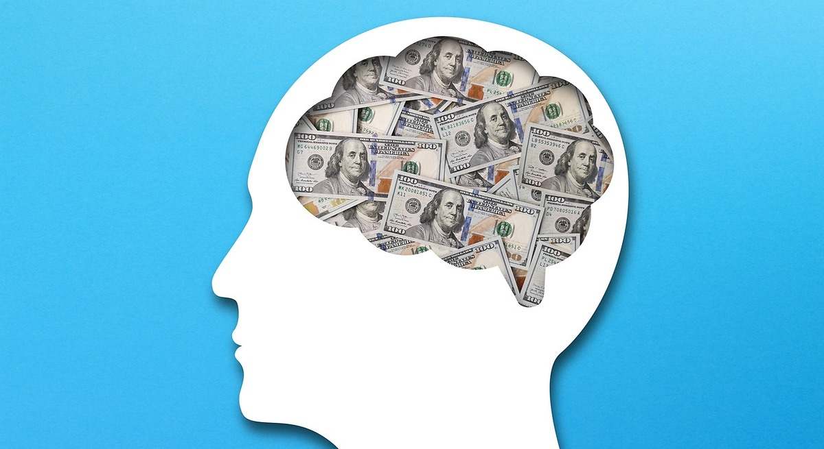 La psicología invisible del dinero: por qué personas con el mismo sueldo toman decisiones financieras opuestas